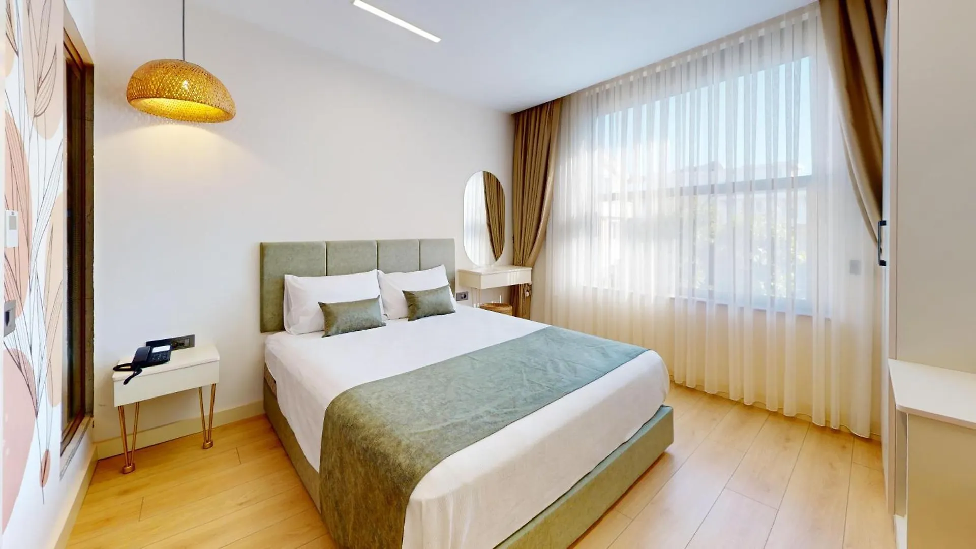 Hotel Bohema 安塔利亚