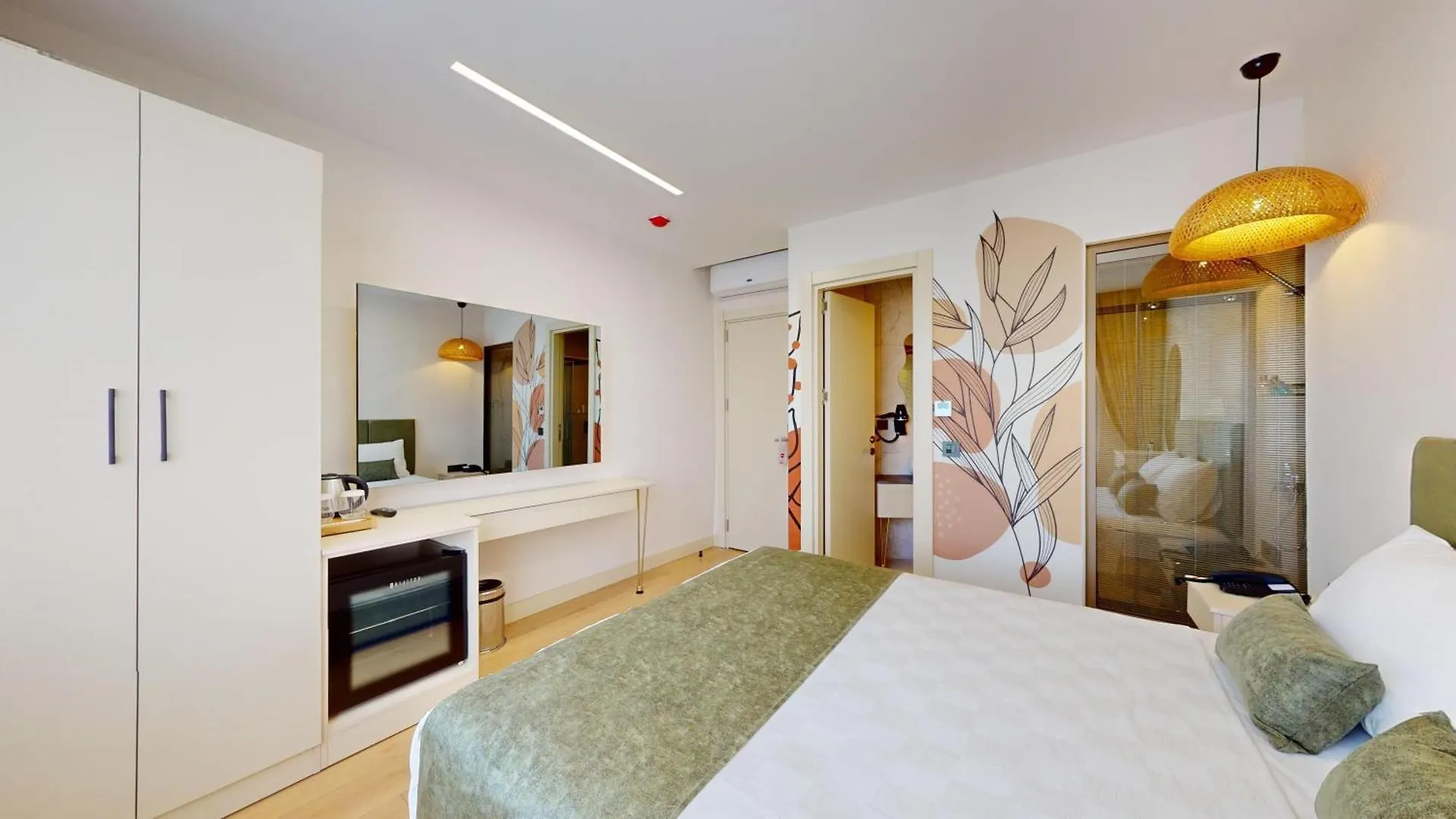 Hotel Bohema 安塔利亚